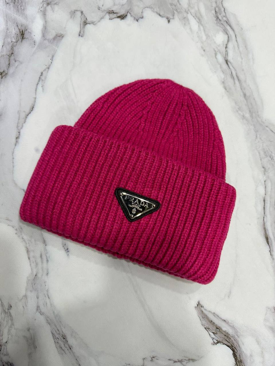 Коллекционная шапка Prada BP-42793 Коллекционная шапка Prada BP-42793