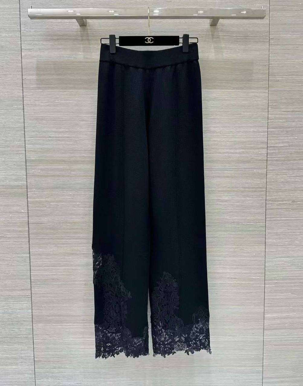 Элегантные брюки Ermanno Scervino BP-53555 Элегантные брюки Ermanno Scervino BP-53555