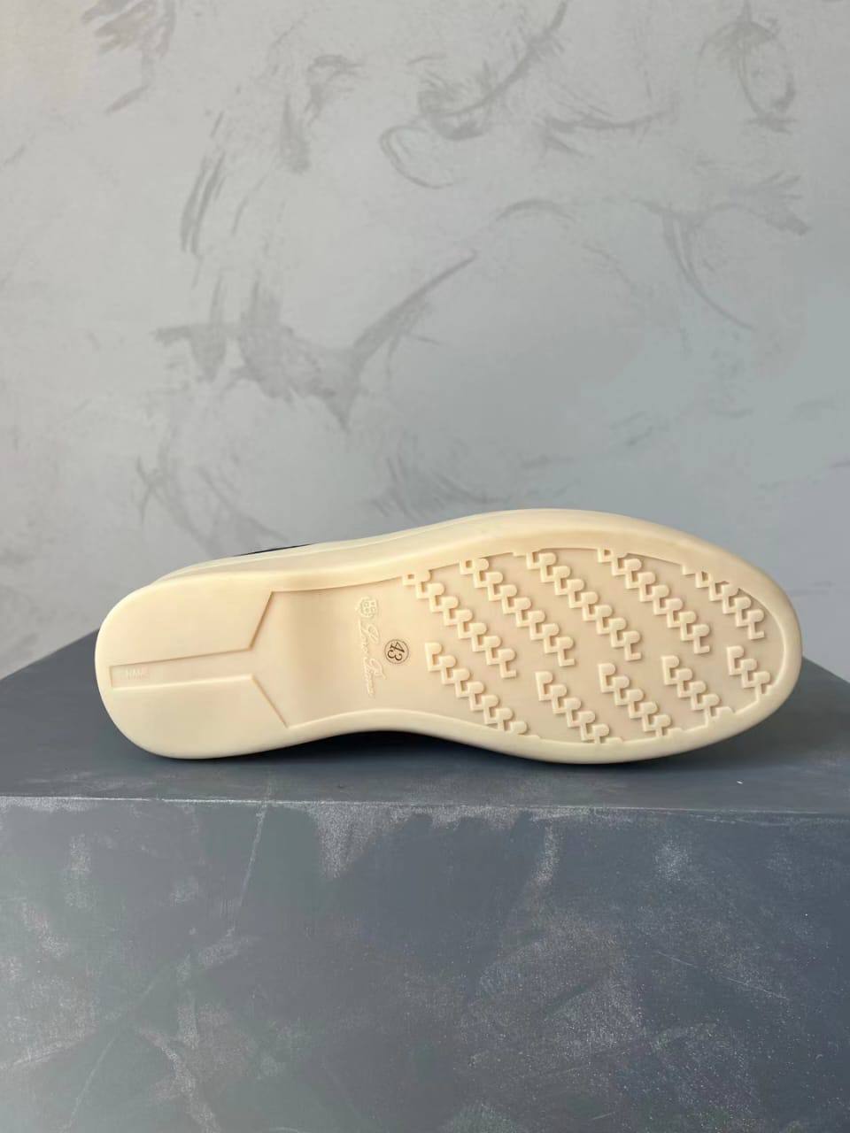 Замшевые ботинки повседневные Loro Piana BP-24694 Замшевые ботинки повседневные Loro Piana BP-24694