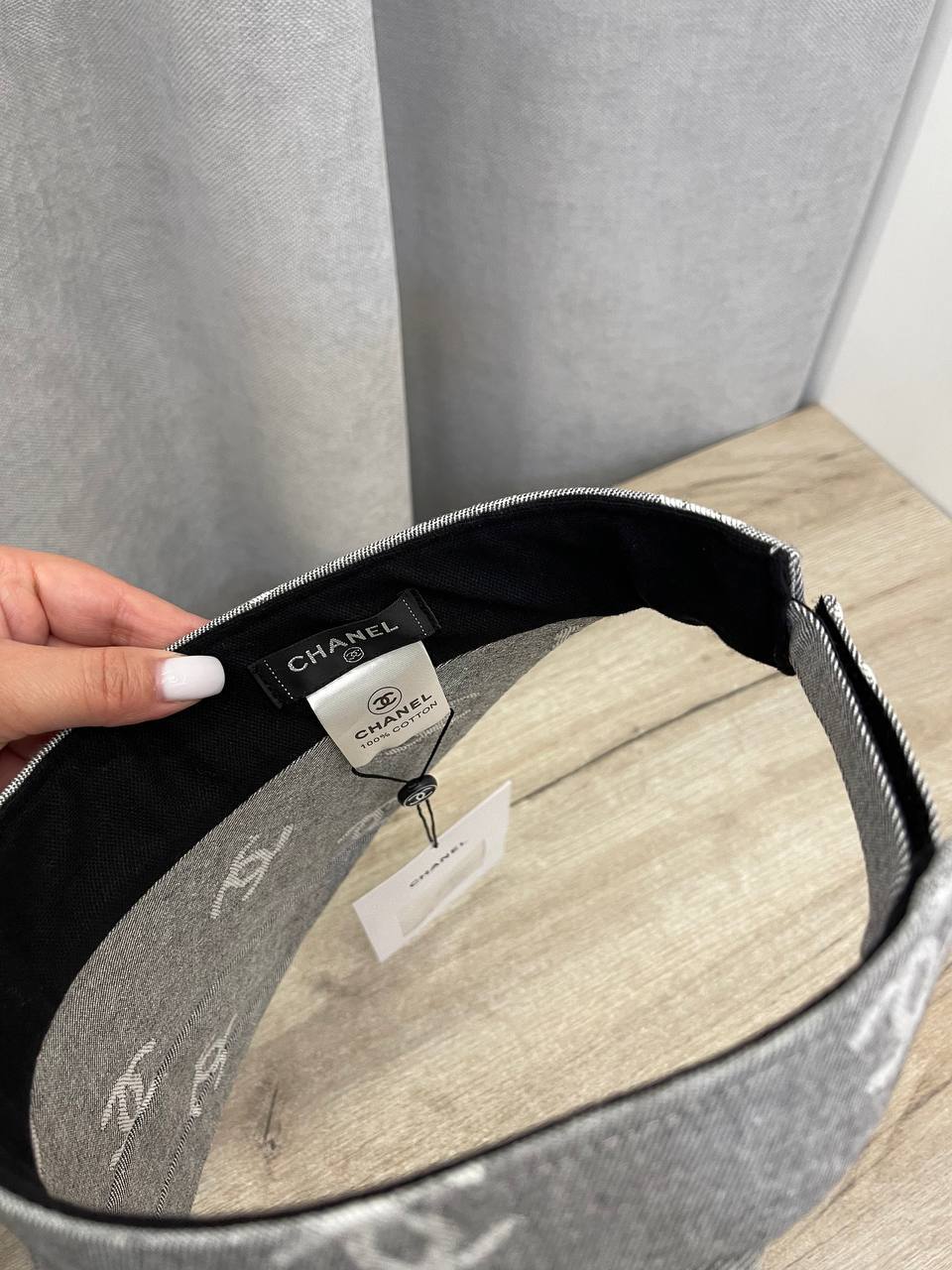 Козырек Chanel BP-50679 стильный Козырек Chanel BP-50679 стильный