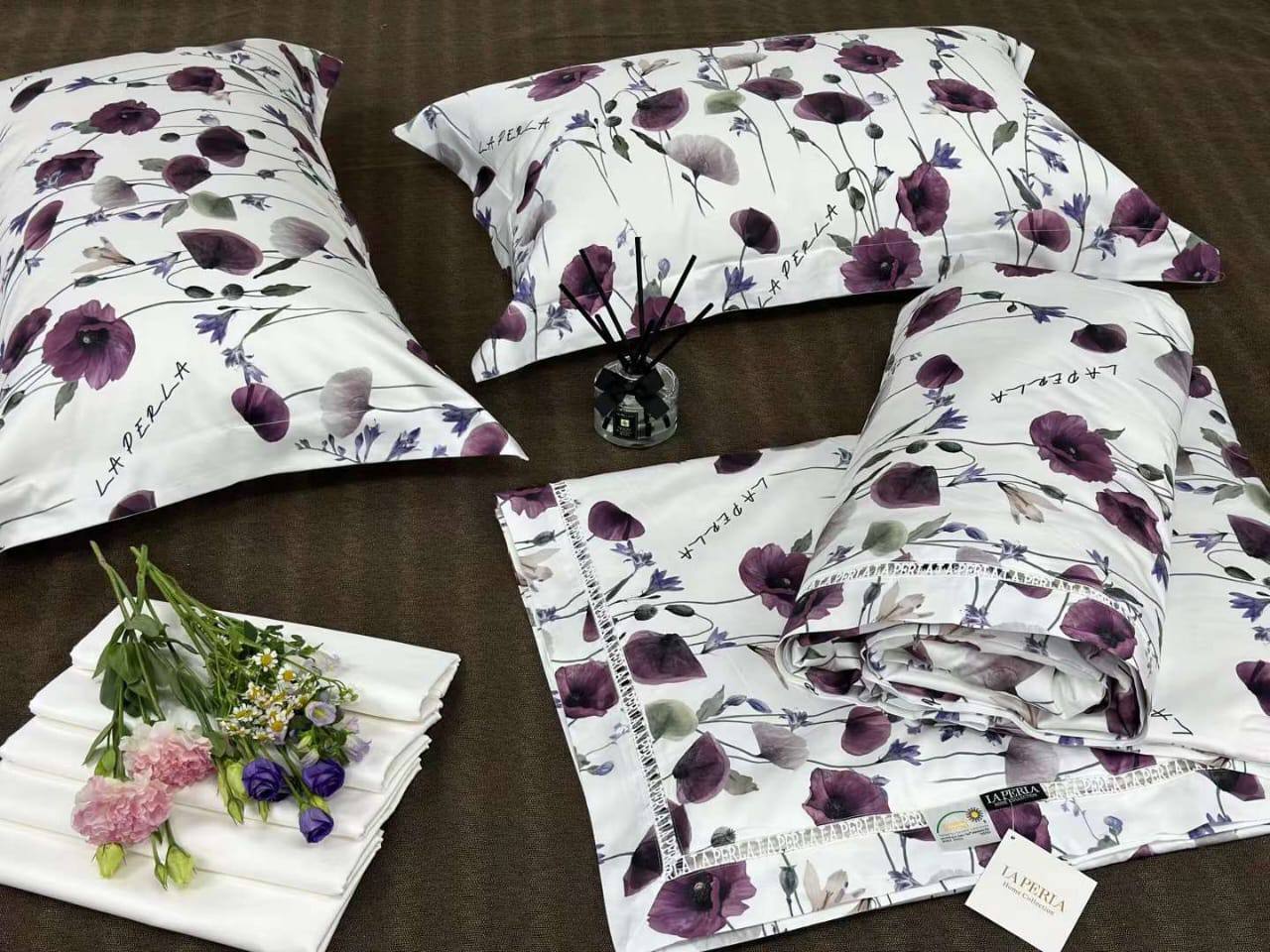 Комплект постельного белья La Perla BP-35847 изысканный Комплект постельного белья La Perla BP-35847 изысканный