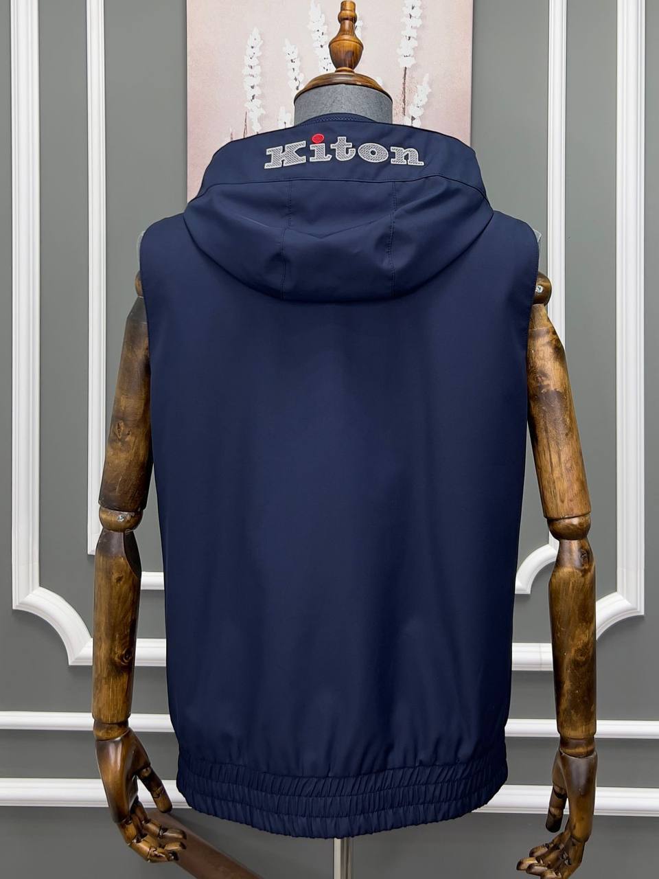 Жилет BP-49205 бренда Kiton Жилет BP-49205 бренда Kiton