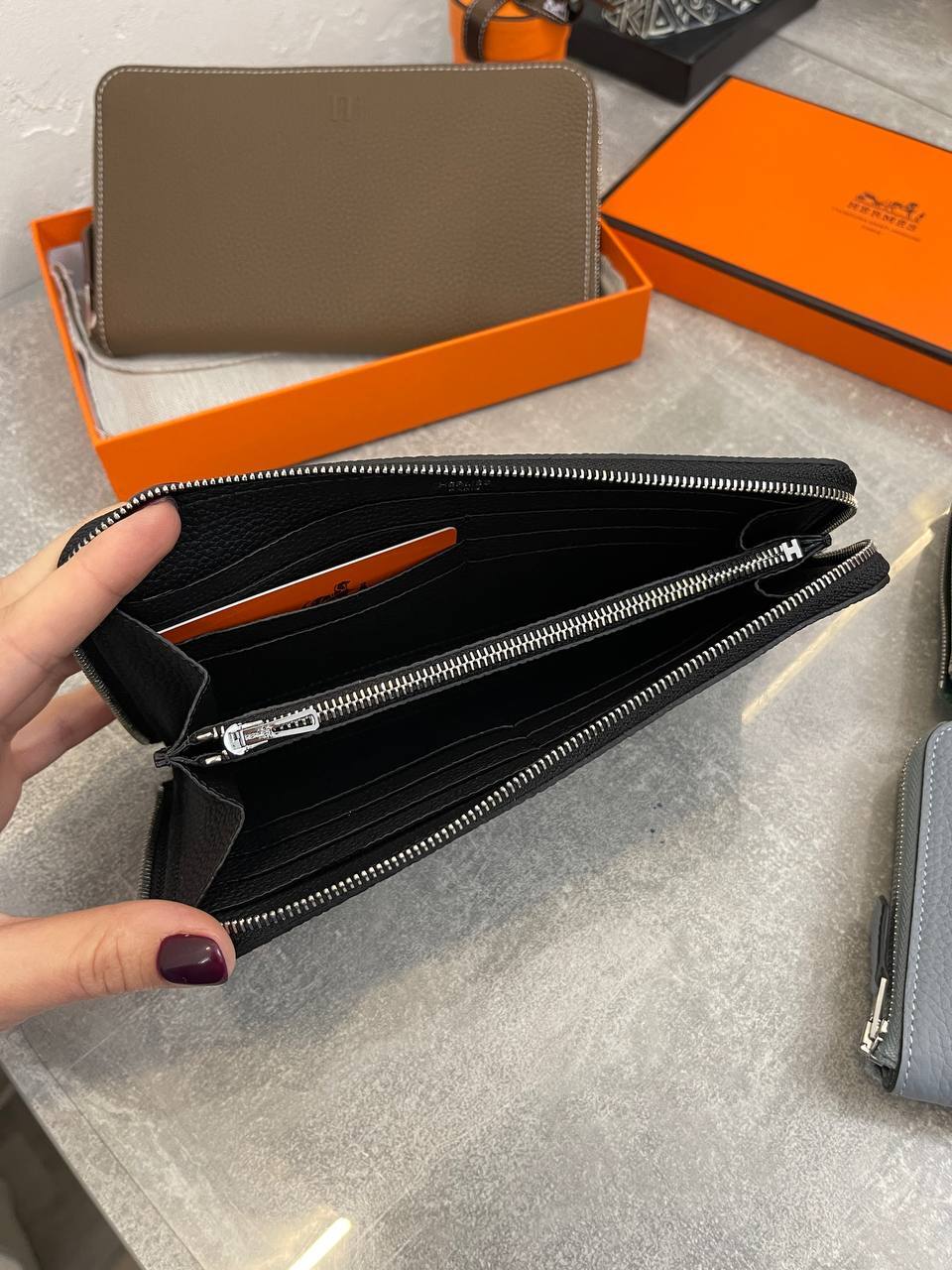 Лимитированный кошелёк Hermes BP-42263 Лимитированный кошелёк Hermes BP-42263