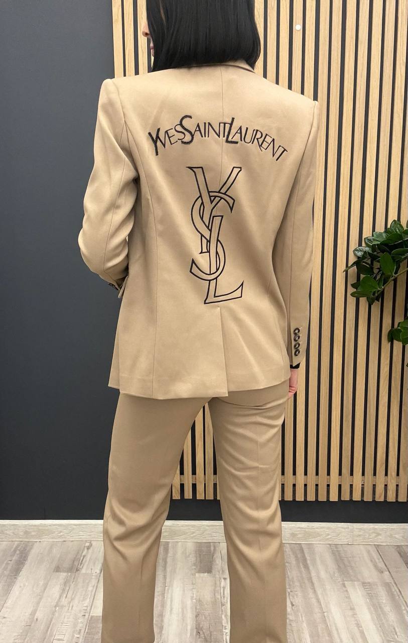 Костюм премиальный Yves Saint Laurent BP-48168 Костюм премиальный Yves Saint Laurent BP-48168