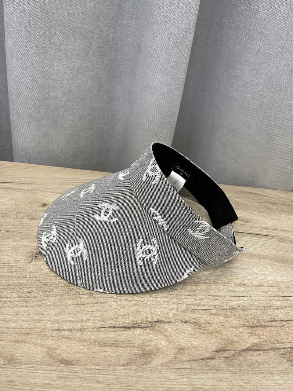 Козырек Chanel BP-50679 стильный Козырек Chanel BP-50679 стильный