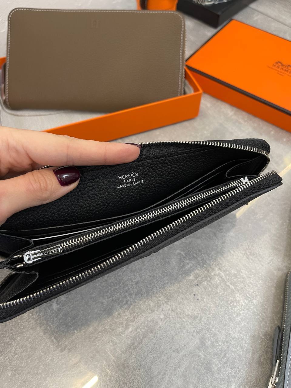 Лимитированный кошелёк Hermes BP-42263 Лимитированный кошелёк Hermes BP-42263