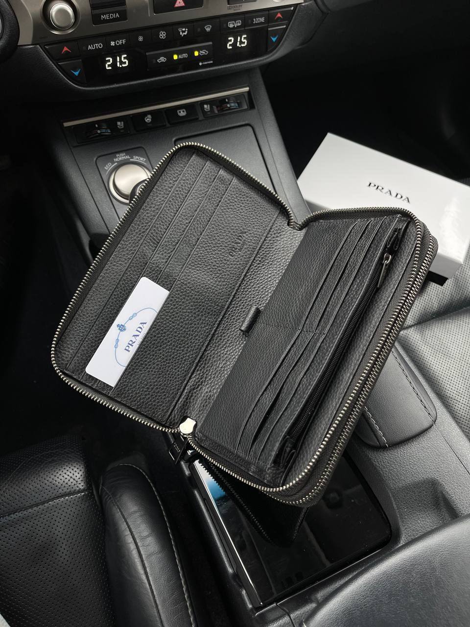 Клатч Prada модель BP-47543 Клатч Prada модель BP-47543