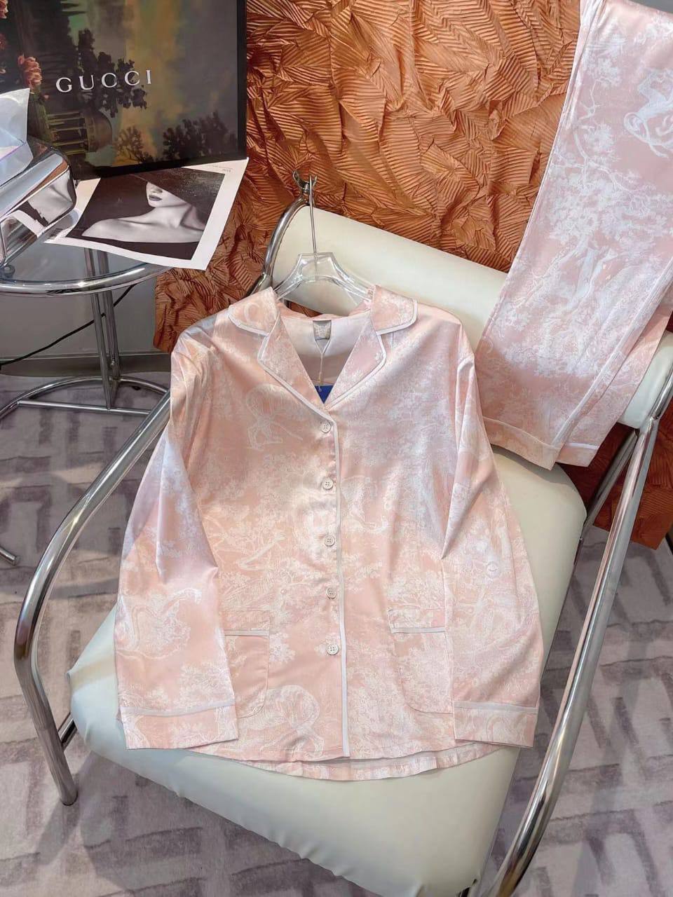 Пижама Christian Dior BP-29321 дизайнерская Пижама Christian Dior BP-29321 дизайнерская