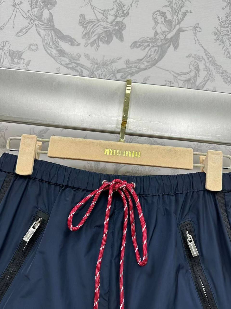 Элитный женский костюм Miu Miu BP-50586 Элитный женский костюм Miu Miu BP-50586