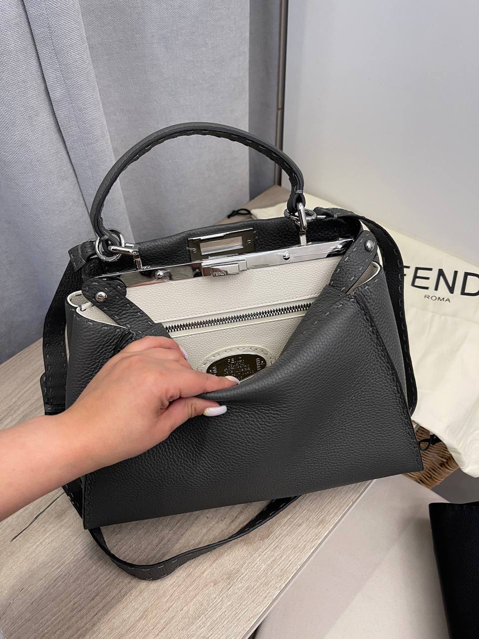 Элитная женская сумка Fendi BP-39945 Элитная женская сумка Fendi BP-39945