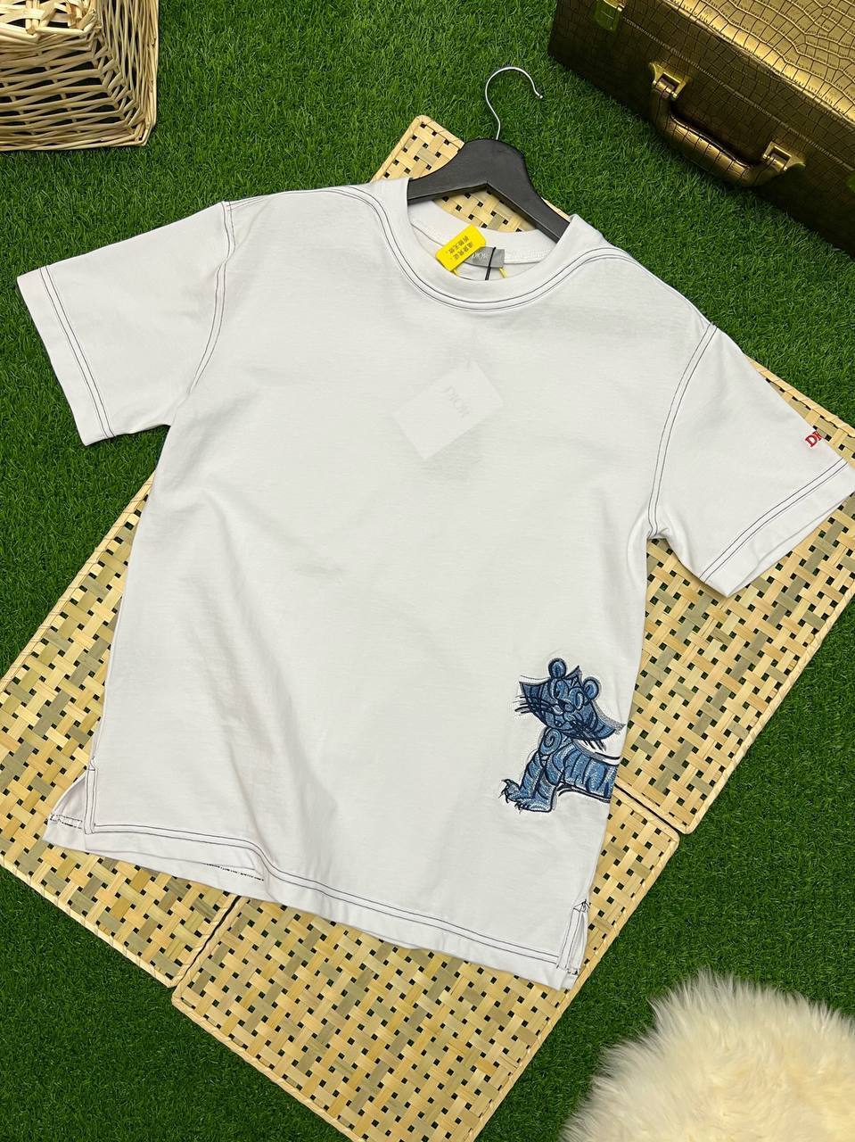 Футболка повседневная Christian Dior BP-14882 Футболка повседневная Christian Dior BP-14882