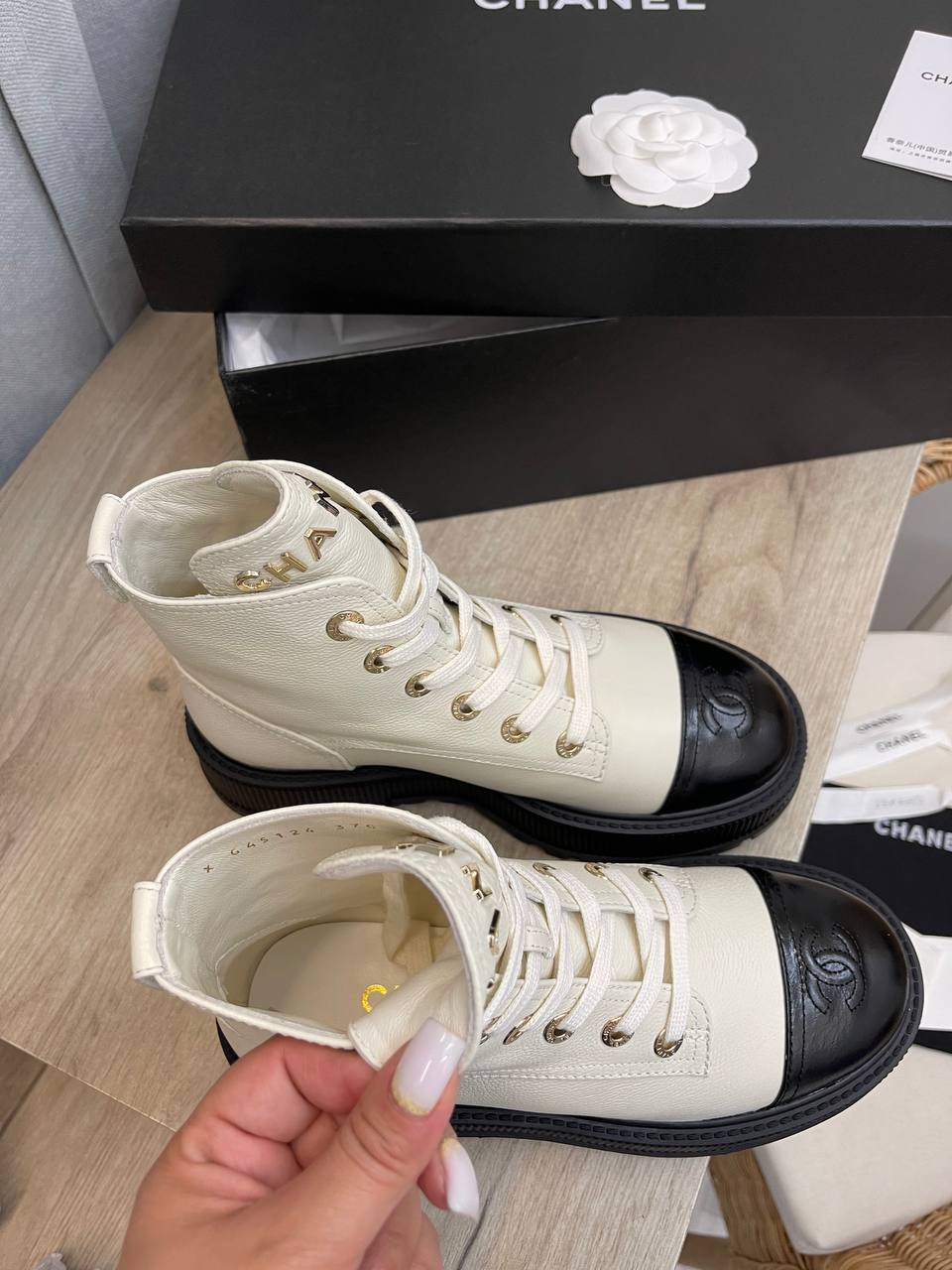 Женские ботинки Chanel люкс BP-40043 Женские ботинки Chanel люкс BP-40043