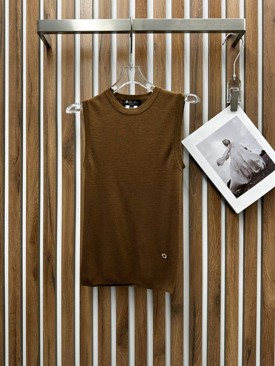 Повседневная майка Loro Piana BP-49398 Повседневная майка Loro Piana BP-49398