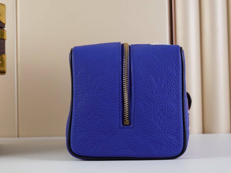 Несессер для путешествий Louis Vuitton BP-15612 Несессер для путешествий Louis Vuitton BP-15612