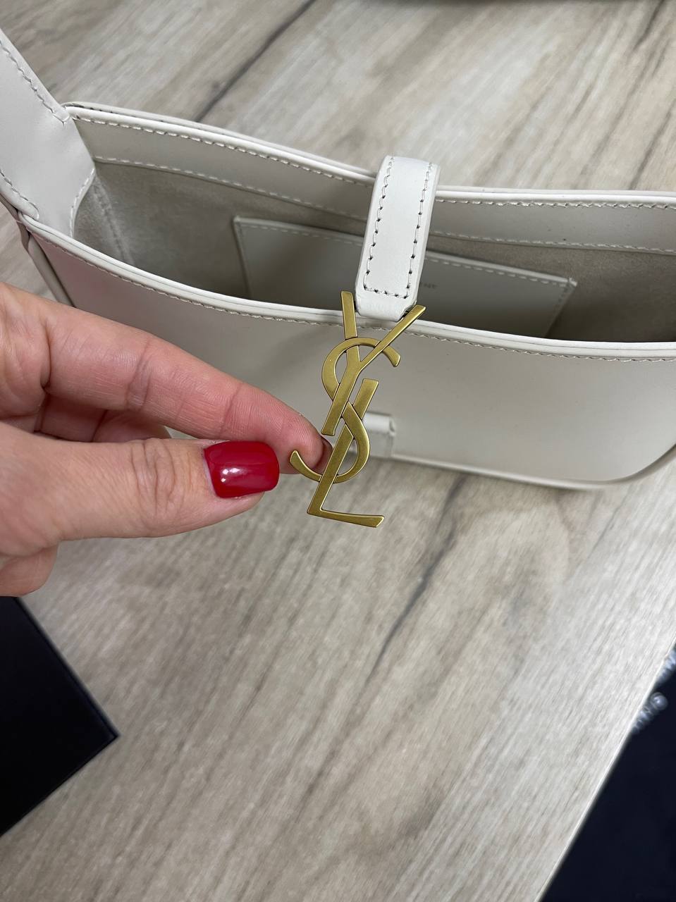 Сумка премиум женская Yves Saint Laurent BP-24076 Сумка премиум женская Yves Saint Laurent BP-24076