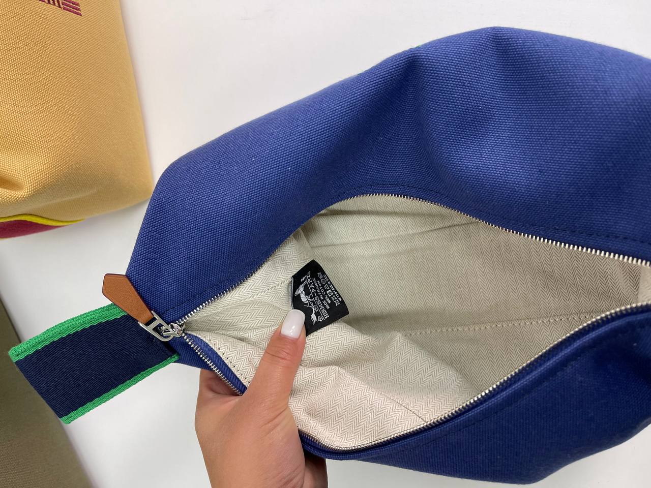 Косметичка синяя женская коллекционная Hermes BP-19669 Косметичка синяя женская коллекционная Hermes BP-19669