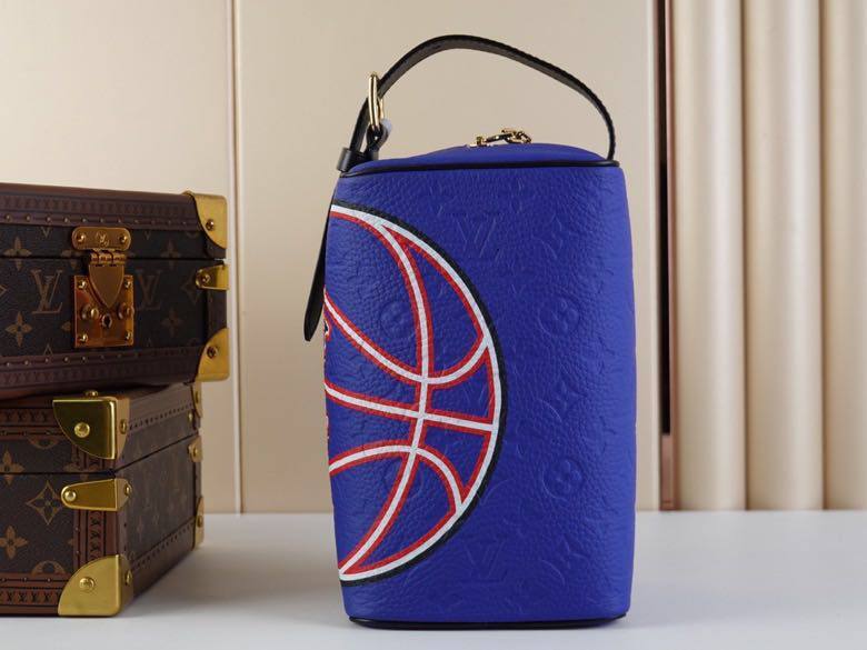 Несессер для путешествий Louis Vuitton BP-15612 Несессер для путешествий Louis Vuitton BP-15612