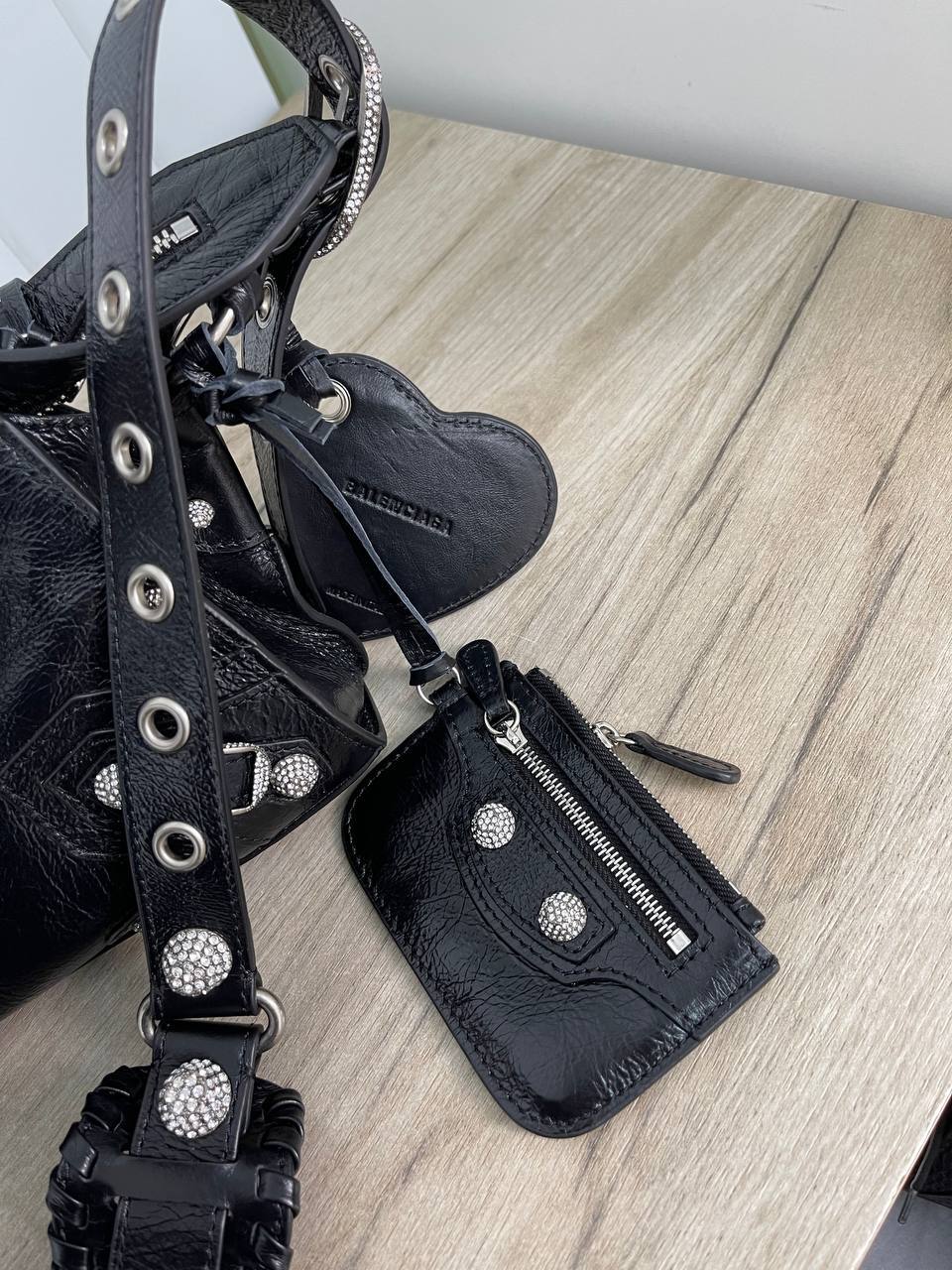 Трендовая женская сумка Balenciaga BP-22690 Трендовая женская сумка Balenciaga BP-22690