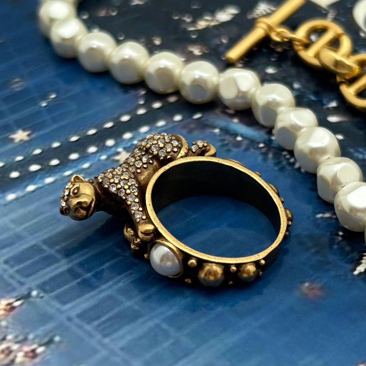 Кольцо Christian Dior BP-48493 элитное Кольцо Christian Dior BP-48493 элитное