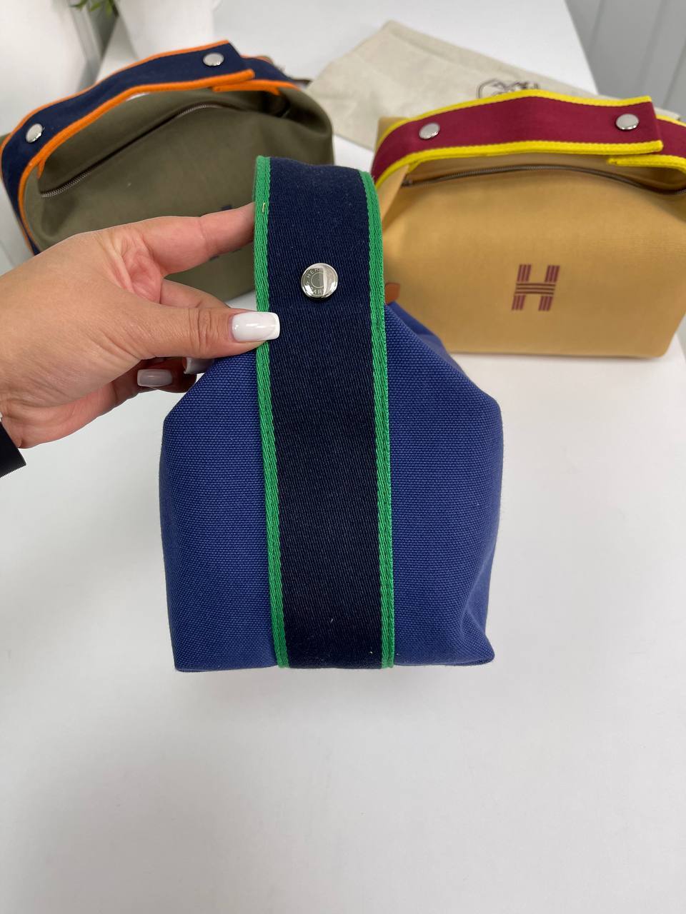 Косметичка синяя женская коллекционная Hermes BP-19669 Косметичка синяя женская коллекционная Hermes BP-19669