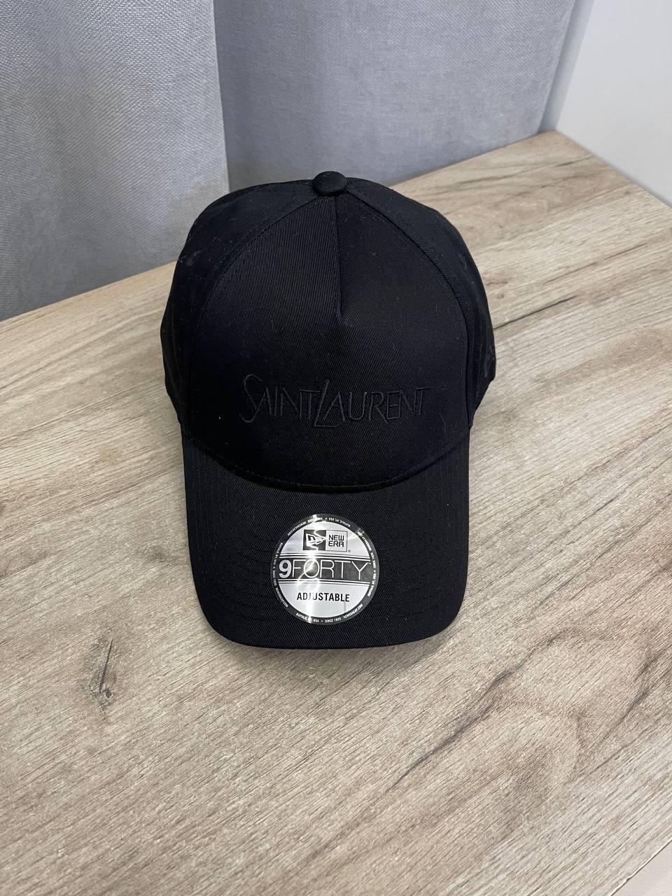 Бейсболка Yves Saint Laurent BP-50668 Бейсболка Yves Saint Laurent BP-50668