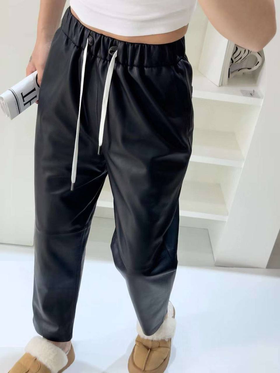 Дизайнерские кожаные брюки BC BP-49968 Дизайнерские кожаные брюки BC BP-49968