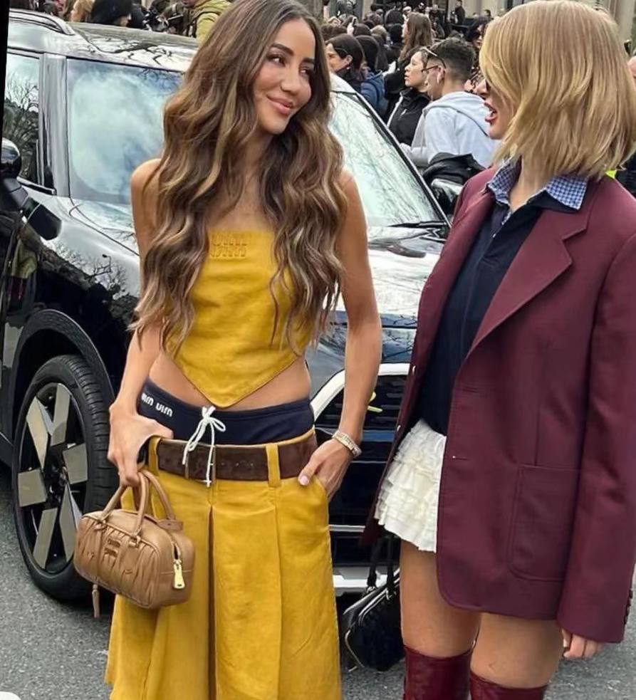 Коллекционный топ Miu Miu BP-50207 Коллекционный топ Miu Miu BP-50207