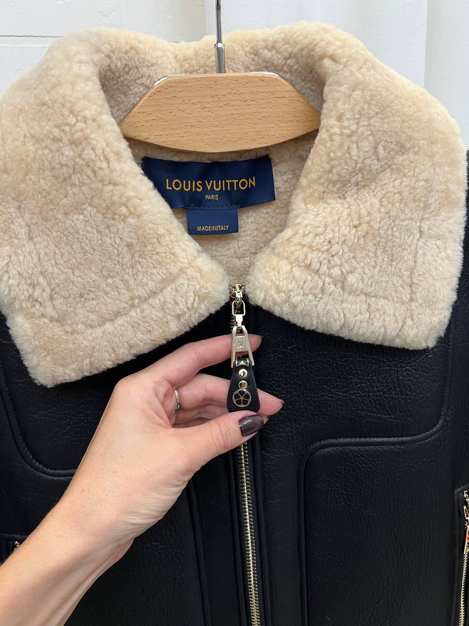 Люксовая дубленка Louis Vuitton BP-43678 Люксовая дубленка Louis Vuitton BP-43678