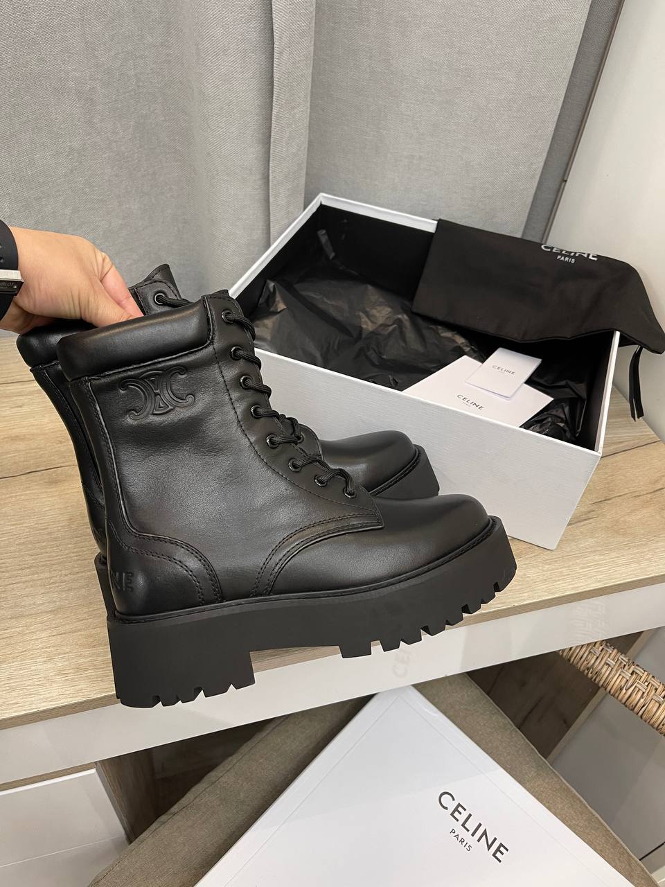 Коллекционные ботинки Celine BP-40574 Коллекционные ботинки Celine BP-40574