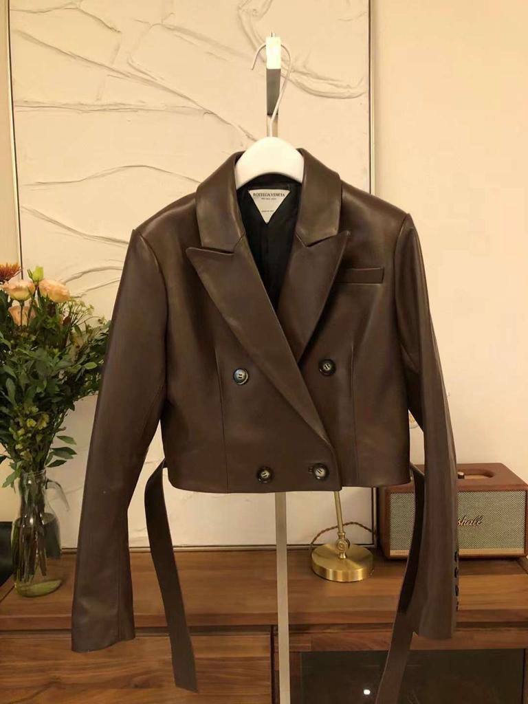 Трендовый жакет Bottega Veneta BP-29736 Трендовый жакет Bottega Veneta BP-29736