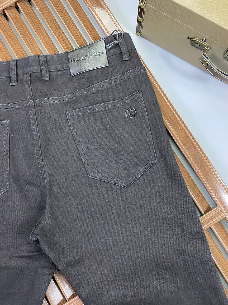 Джинсы ZEGNA BP-24165 стильные Джинсы ZEGNA BP-24165 стильные