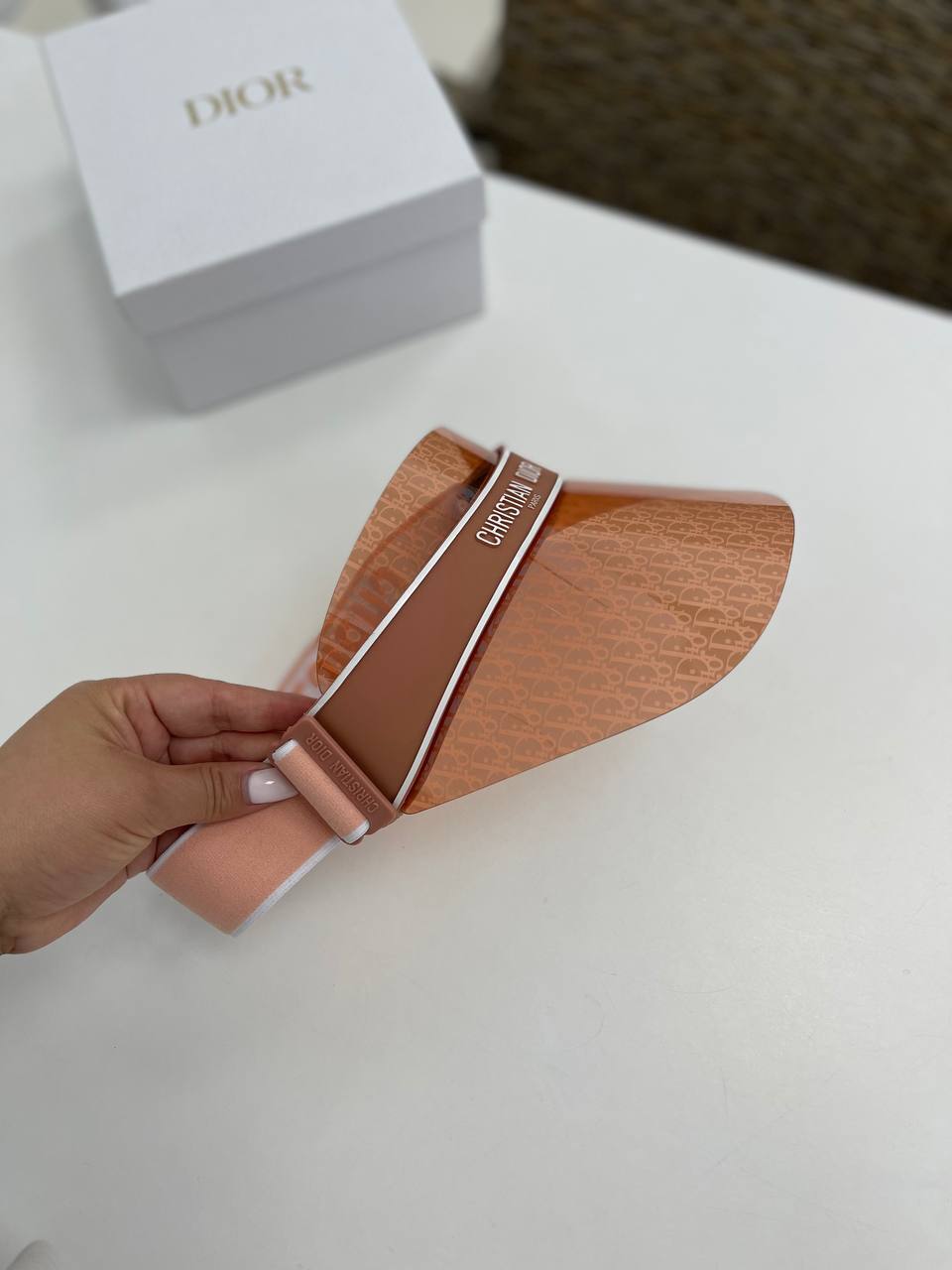 Люксовый козырек Louis Vuitton BP-35620 Люксовый козырек Louis Vuitton BP-35620