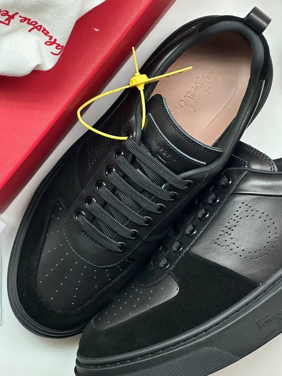 Кеды Salvatore Ferragamo стильные мужские BP-26455 Кеды Salvatore Ferragamo стильные мужские BP-26455