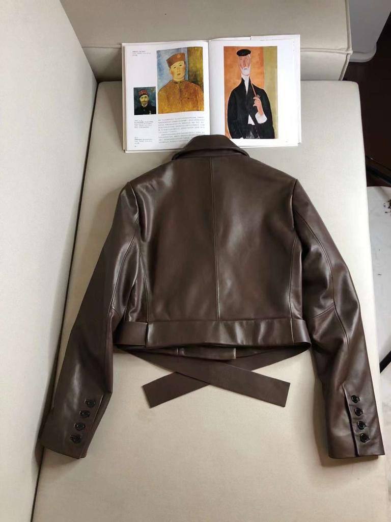 Трендовый жакет Bottega Veneta BP-29736 Трендовый жакет Bottega Veneta BP-29736