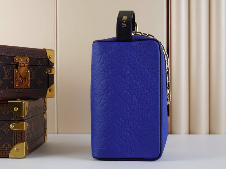 Несессер для путешествий Louis Vuitton BP-15612 Несессер для путешествий Louis Vuitton BP-15612