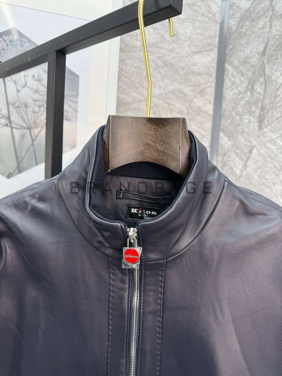 Кожаная куртка из кожи ягненка Kiton BPLUX5595 Кожаная куртка из кожи ягненка Kiton BPLUX5595