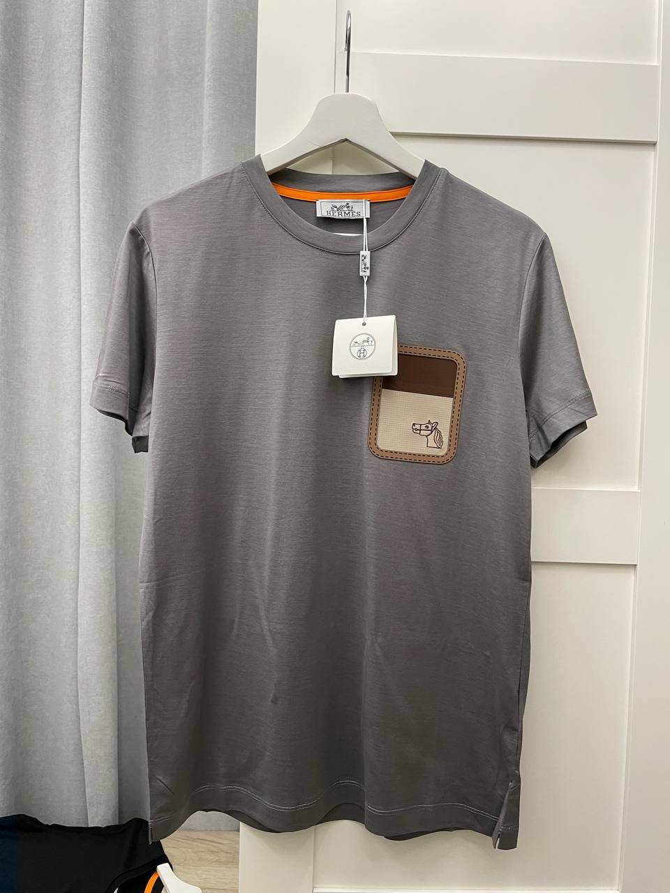 Трендовая футболка Hermes BP-47879 Трендовая футболка Hermes BP-47879