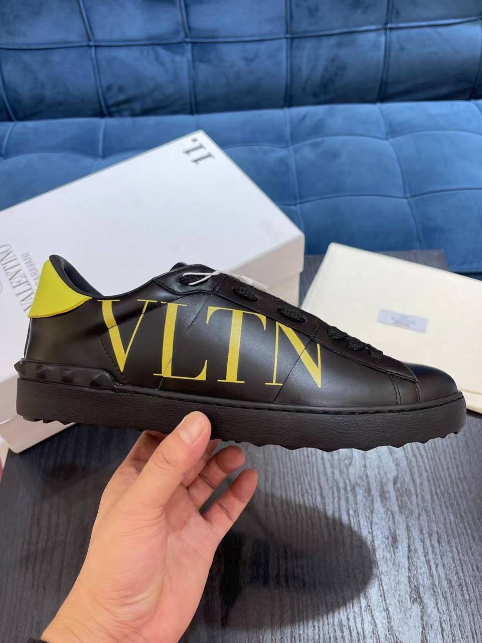 Кеды Valentino стильные BP-19455 Кеды Valentino стильные BP-19455