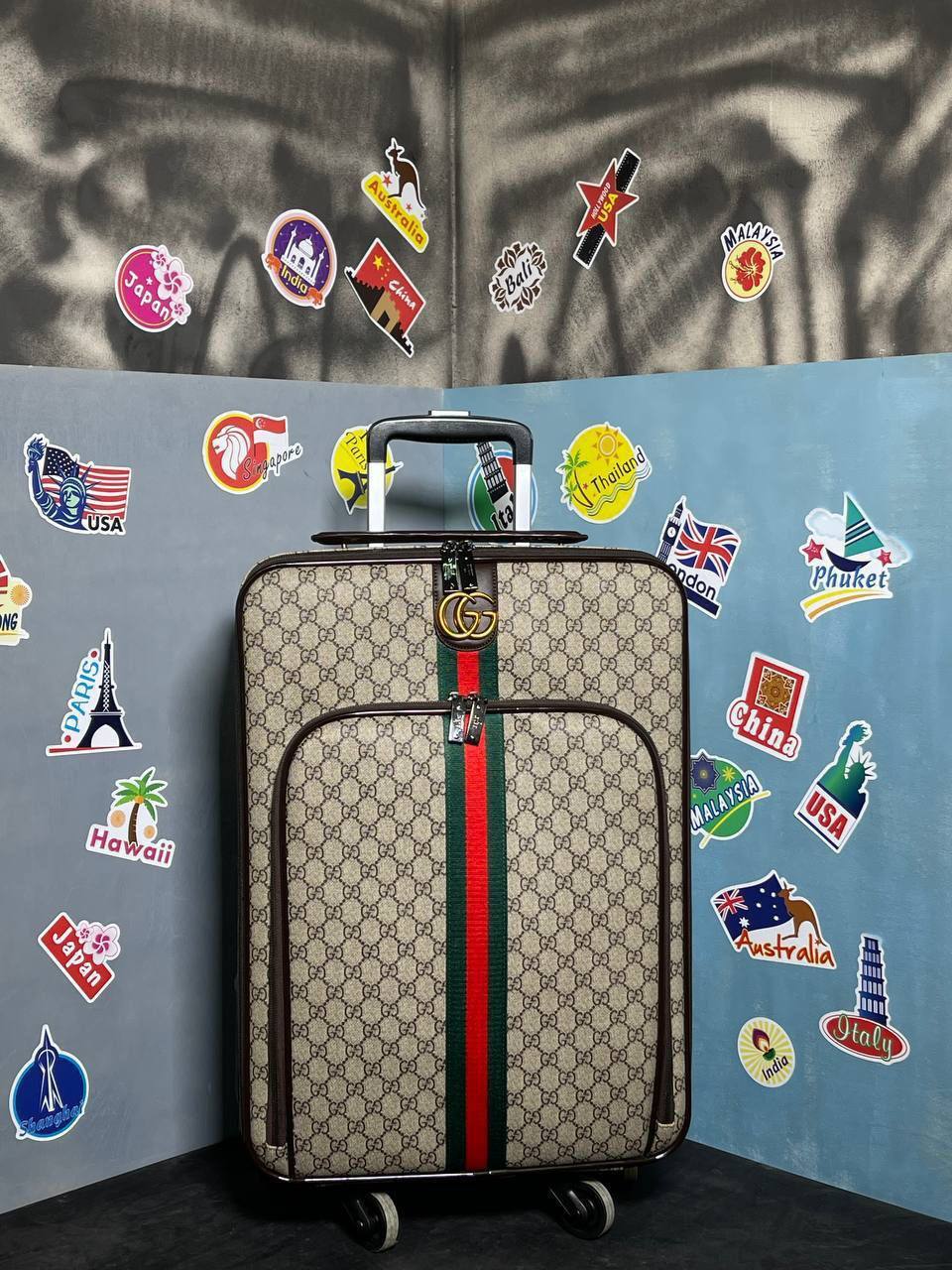 Чемодан водонепроницаемый Gucci BP-21299 Чемодан водонепроницаемый Gucci BP-21299