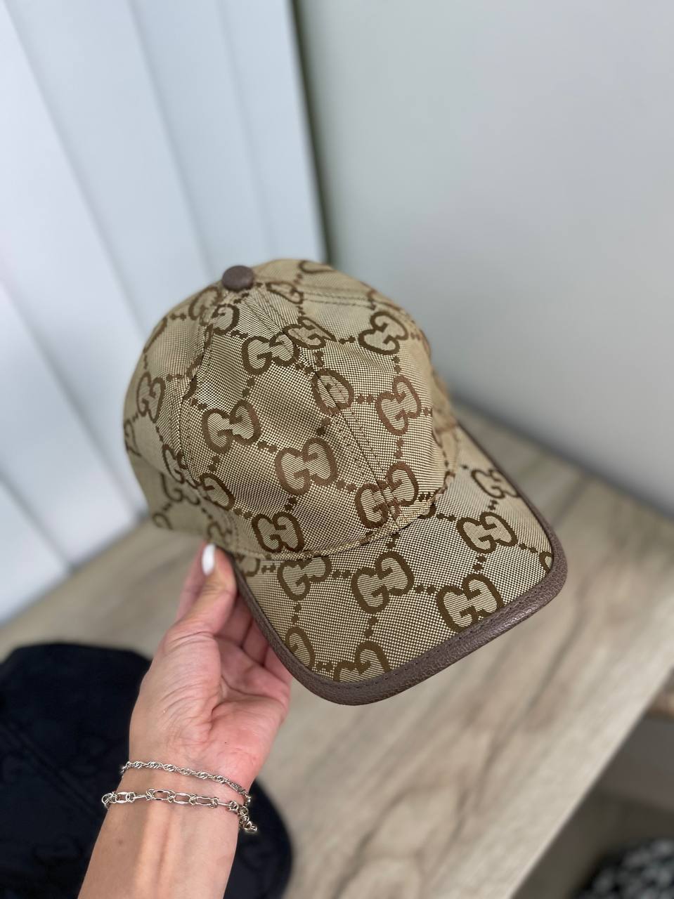 Коллекционная бейсболка Gucci BP-16934 Коллекционная бейсболка Gucci BP-16934