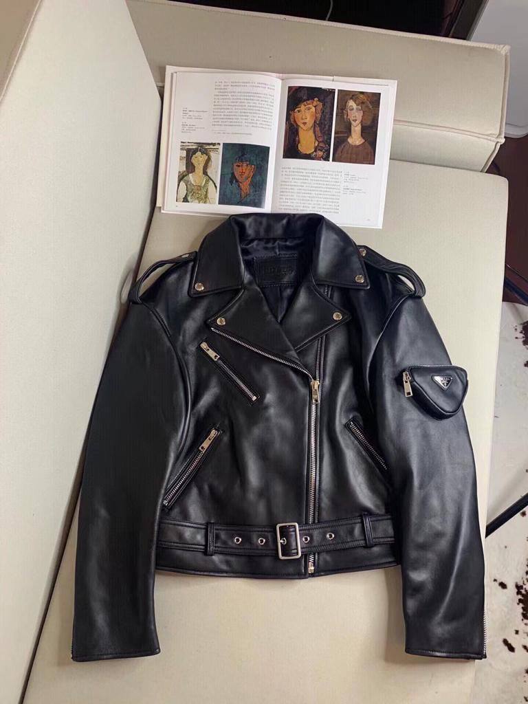 Куртка Prada повседневная BP-15297 Куртка Prada повседневная BP-15297