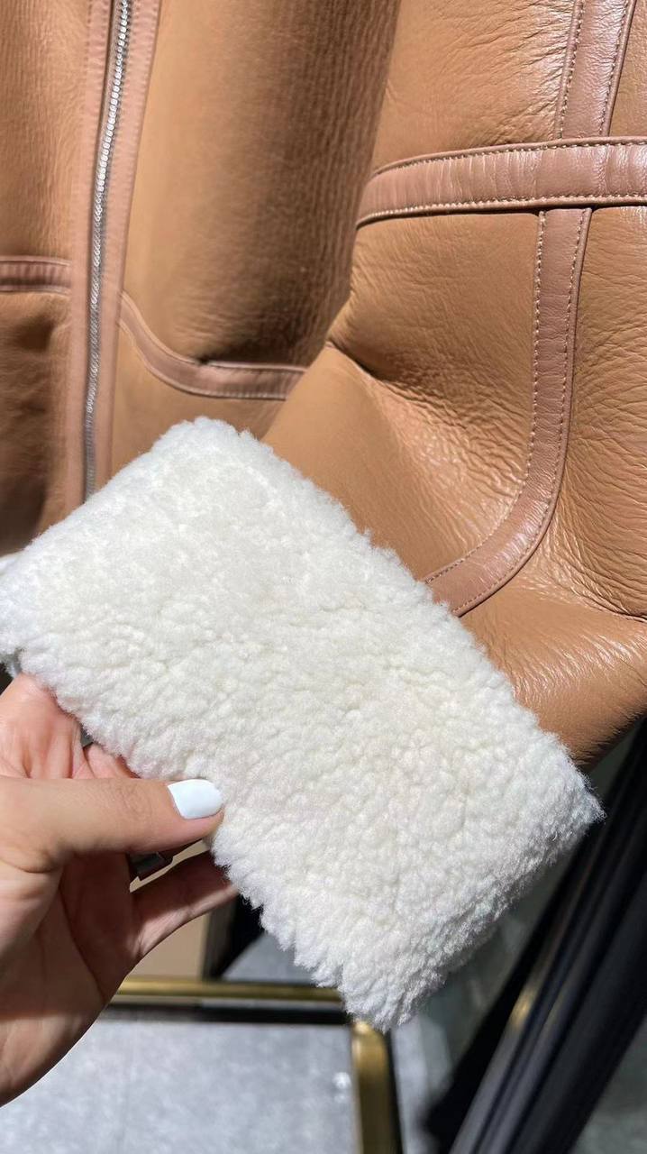 Трендовая дублёнка Toteme BP-21996 Трендовая дублёнка Toteme BP-21996