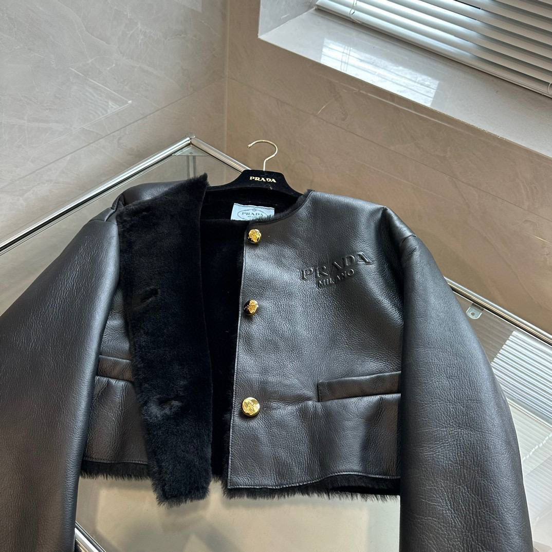 Дубленка премиум класса Prada BP-42193 Дубленка премиум класса Prada BP-42193