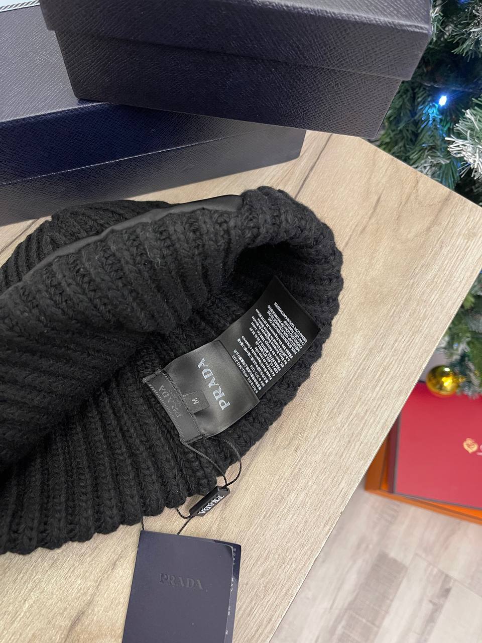 Шапка премиум Prada BP-44757 Шапка премиум Prada BP-44757