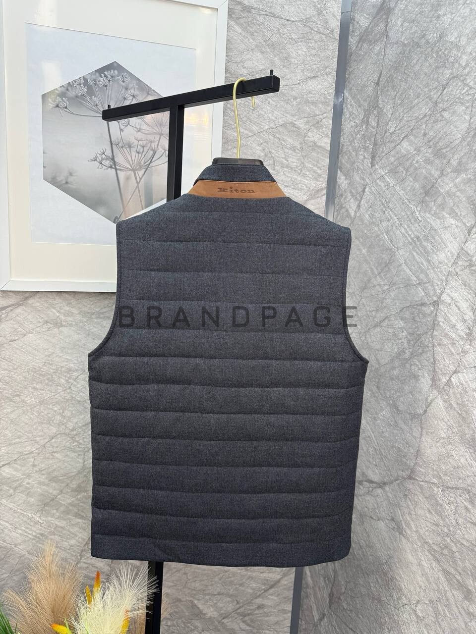 Жилетка нейлоновая KITON BPLUX5602 Жилетка нейлоновая KITON BPLUX5602