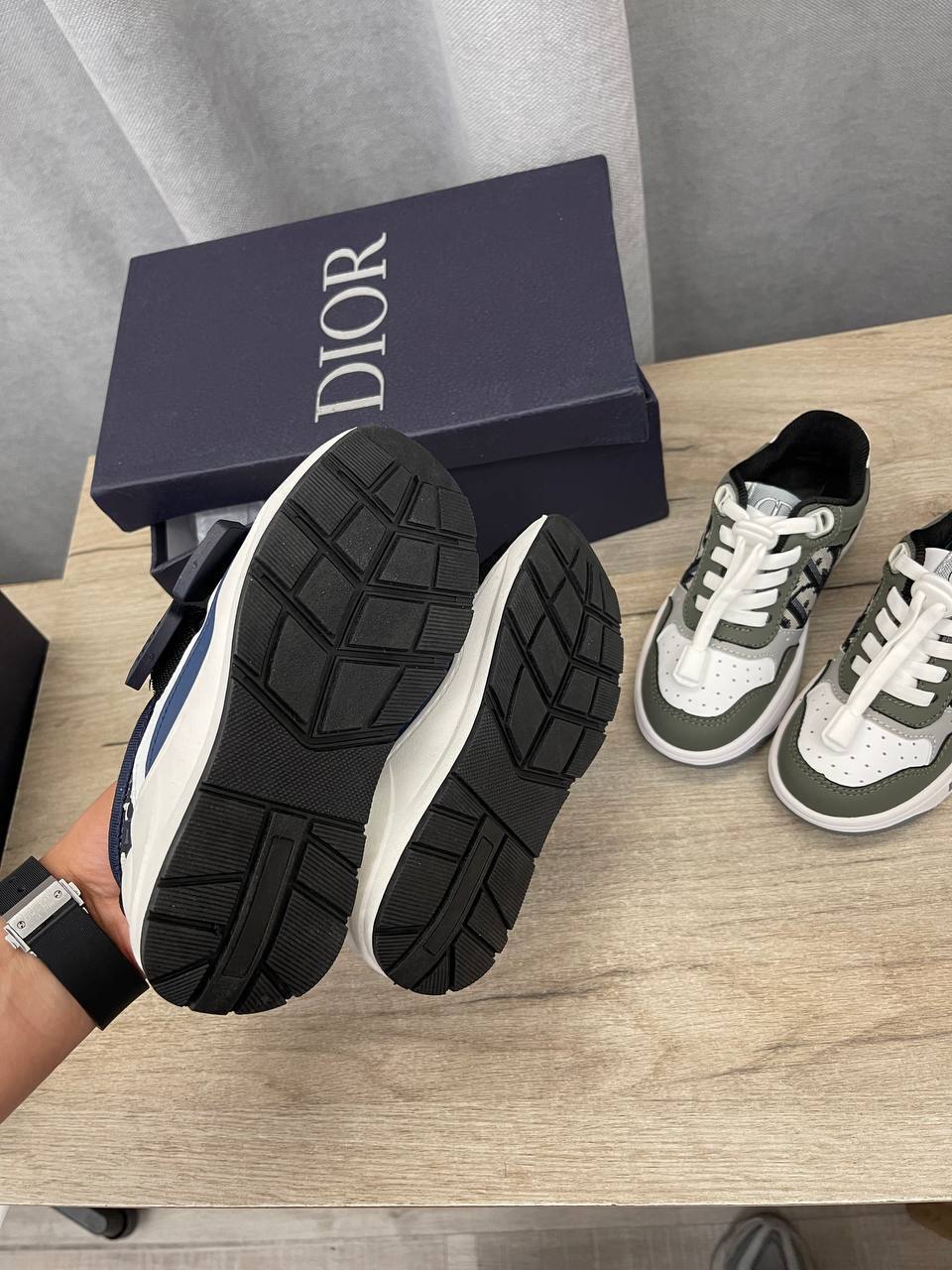 Элитные кроссовки Christian Dior BP-52771 Элитные кроссовки Christian Dior BP-52771