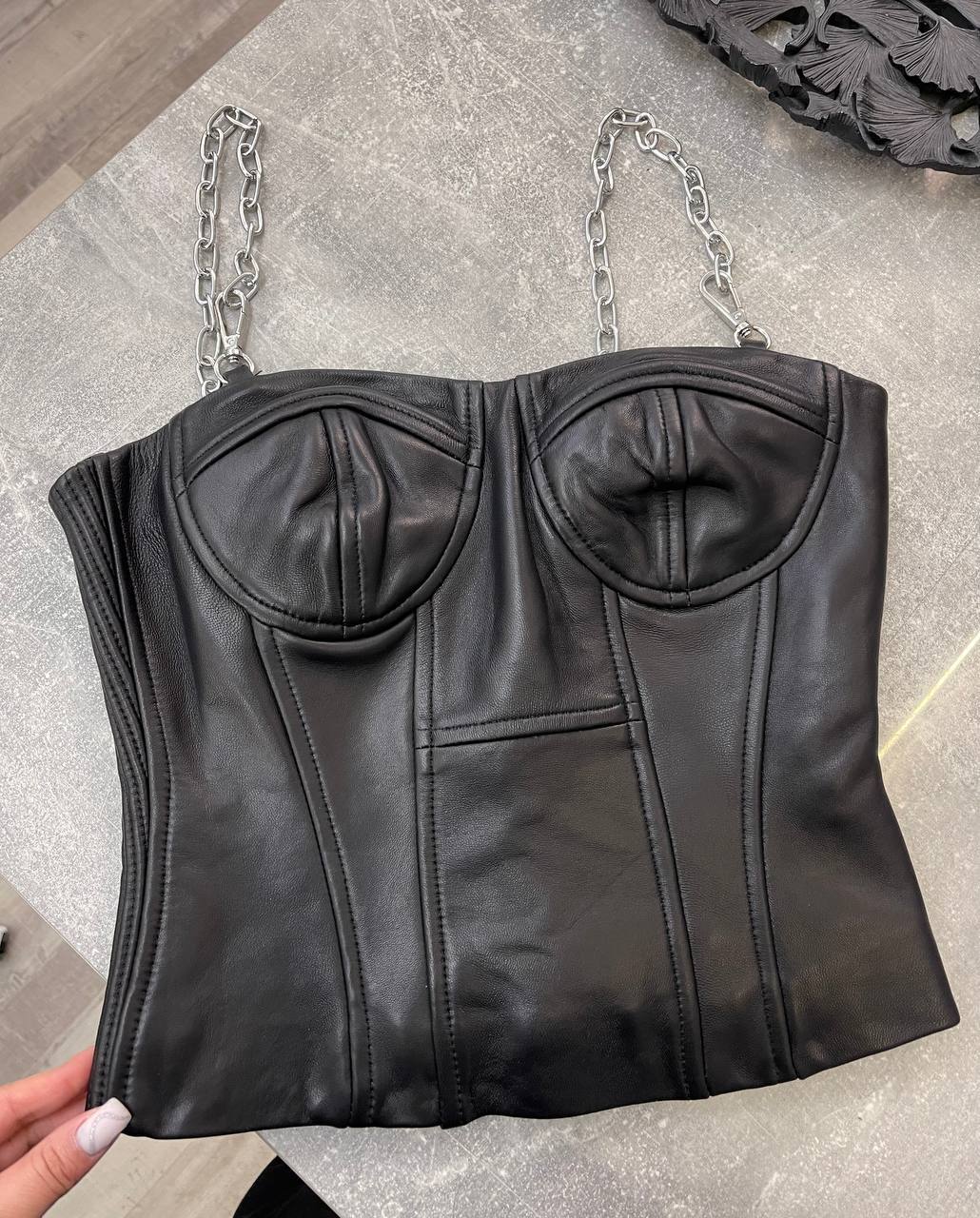 Кожаный топ Yves Saint Laurent BP-44953 элитный Кожаный топ Yves Saint Laurent BP-44953 элитный