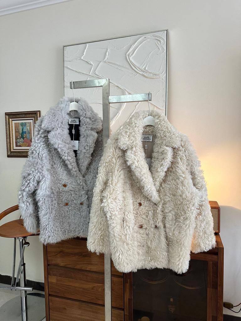 Двухсторонняя дубленка премиум Hermes BP-42542 Двухсторонняя дубленка премиум Hermes BP-42542