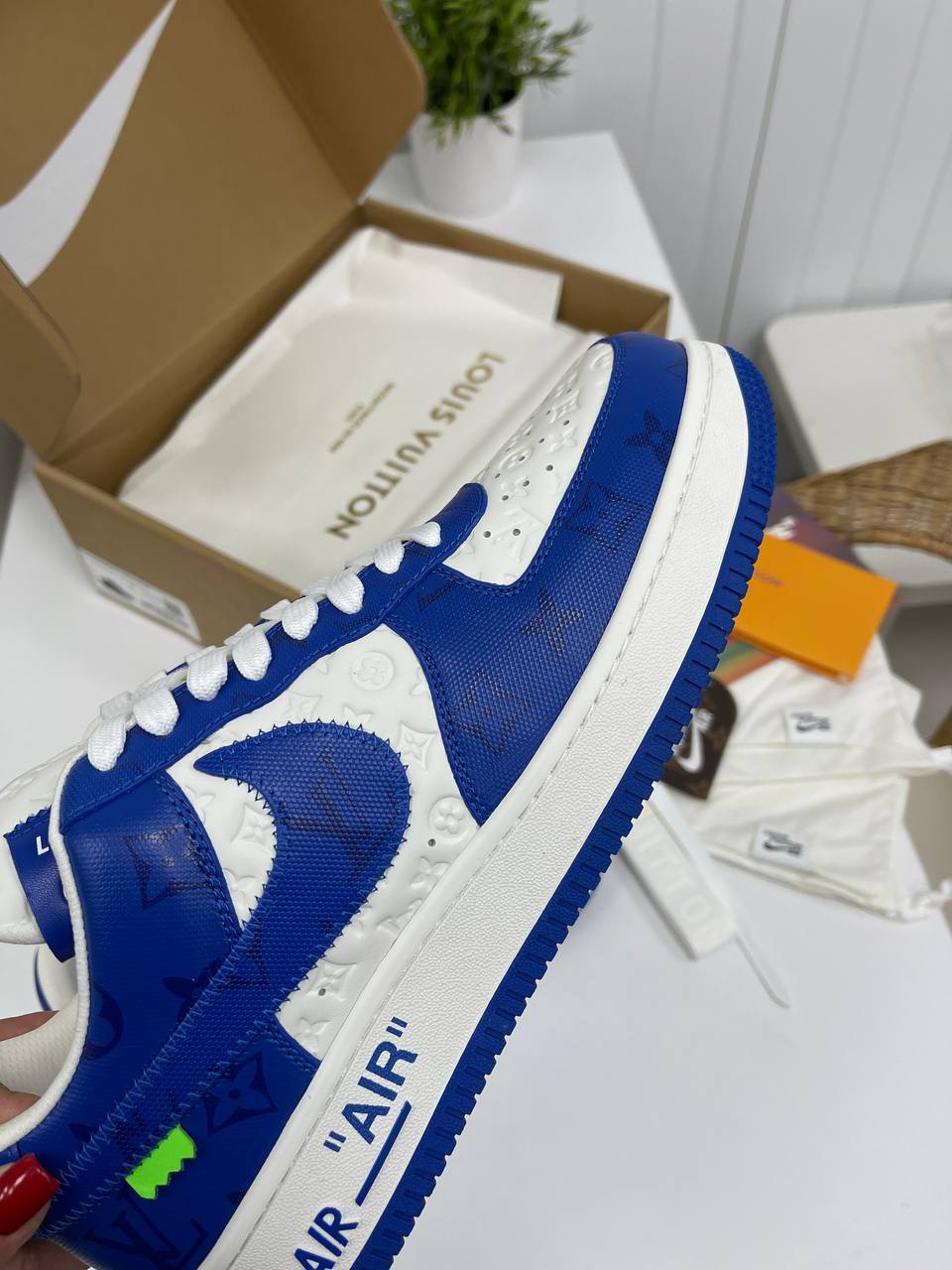 Женские коллекционные кеды Louis Vuitton BP-21215 Женские коллекционные кеды Louis Vuitton BP-21215