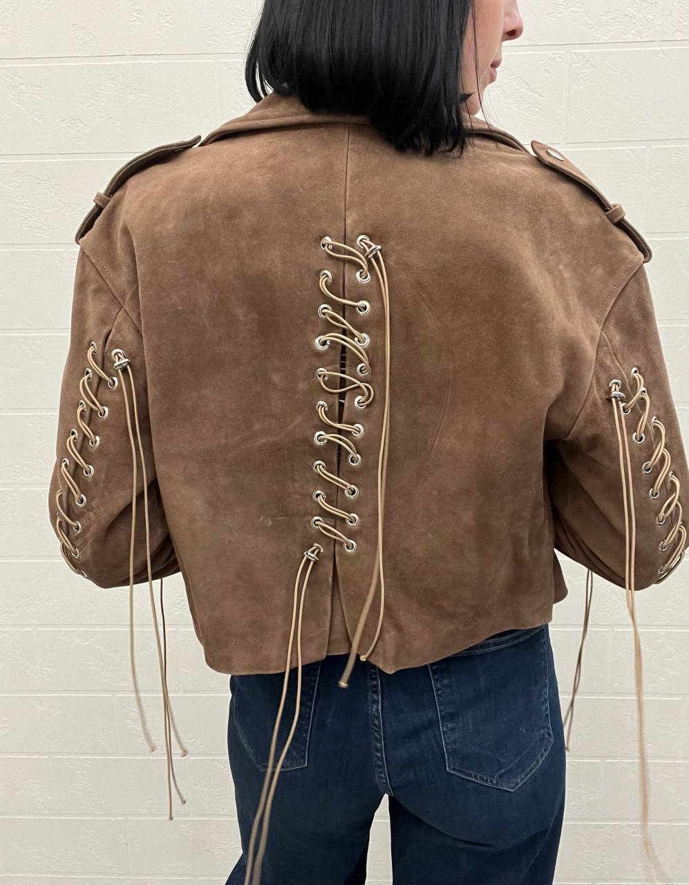 Куртка замшевая Balenciaga трендовая BP-50143 Куртка замшевая Balenciaga трендовая BP-50143